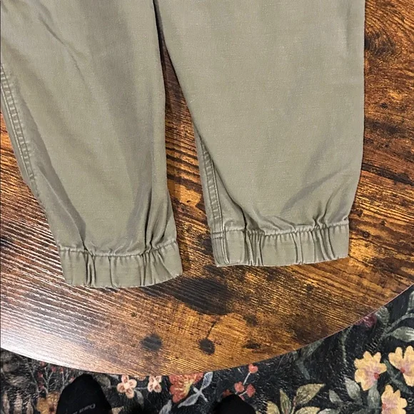 REI double knee Olive Green Jogger Pants - Picture 9 of 12